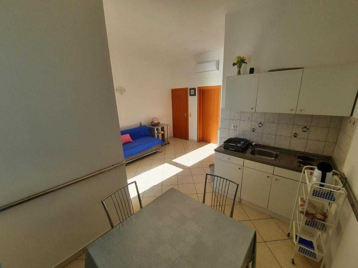 Apartments Rose Lokva Rogoznica Esterno foto
